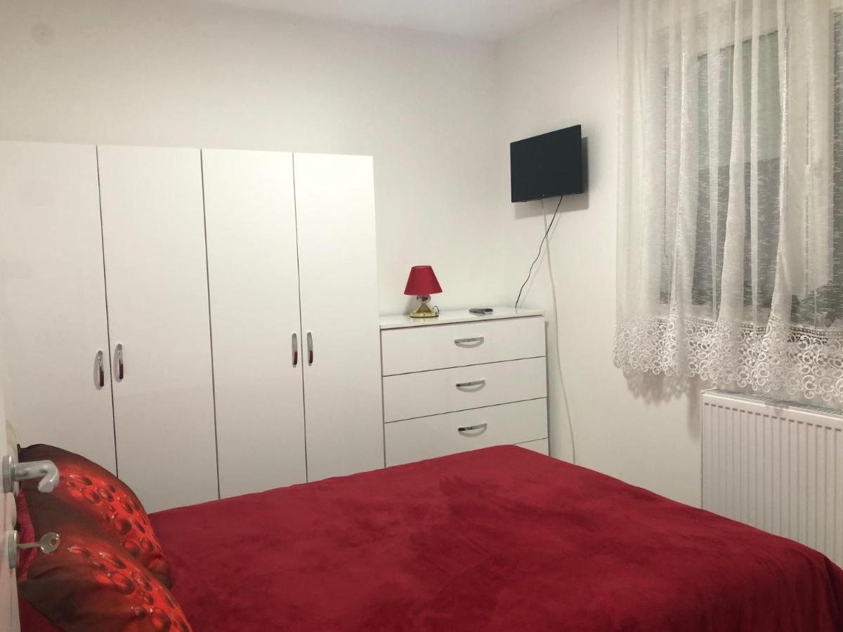 Ferienwohnung Sunce Kruševac Exterior foto